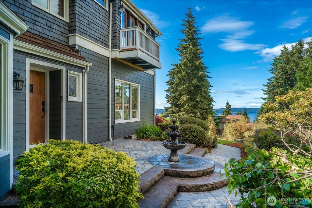 6208 Browns Point Boulevard NE, Tacoma, WA 98422