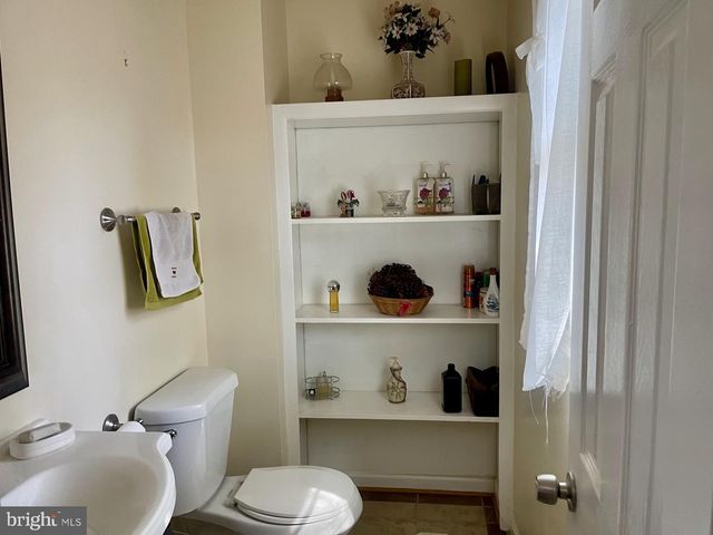 13626 GREENWOOD DR, Woodbridge, VA 22193