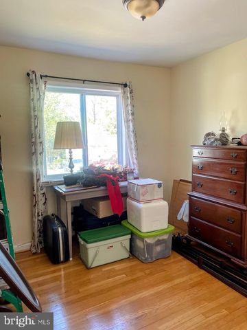 13626 GREENWOOD DR, Woodbridge, VA 22193
