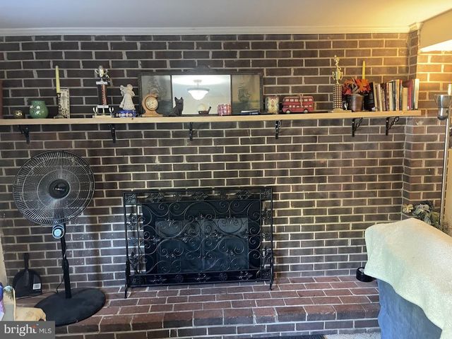 13626 GREENWOOD DR, Woodbridge, VA 22193