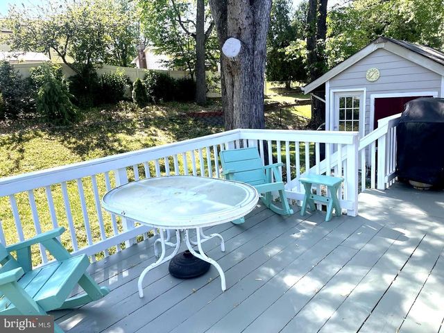 13626 GREENWOOD DR, Woodbridge, VA 22193