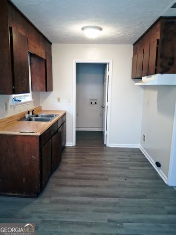 261 Balkcom Avenue, Macon, GA 31217