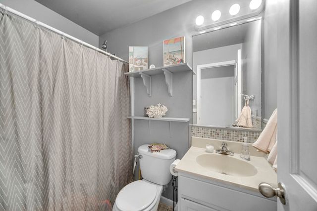 1730 Elderberry Circle, Demotte, IN 46310