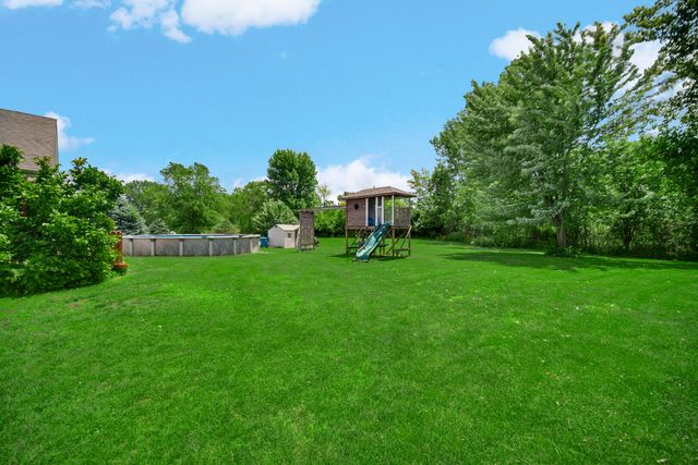 1730 Elderberry Circle, Demotte, IN 46310