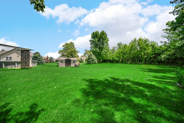 1730 Elderberry Circle, Demotte, IN 46310