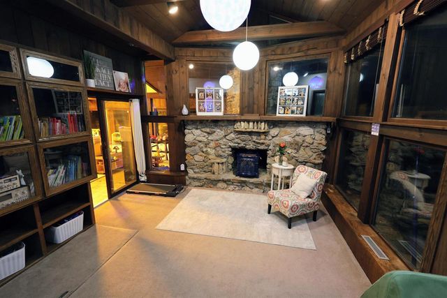 135 Southwest Road, Platteville, WI 53818