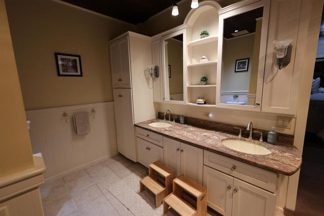 135 Southwest Road, Platteville, WI 53818