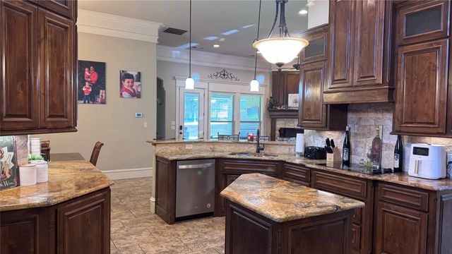 9707 Trinity Court, Granbury, TX 76049