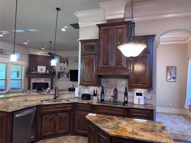 9707 Trinity Court, Granbury, TX 76049