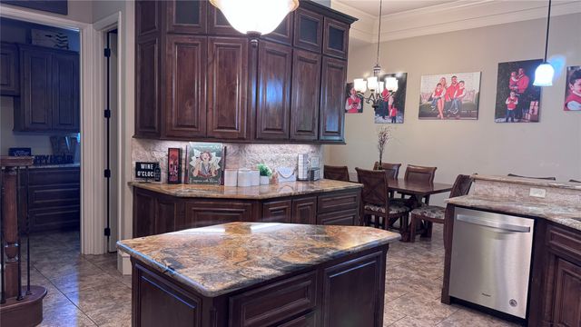 9707 Trinity Court, Granbury, TX 76049
