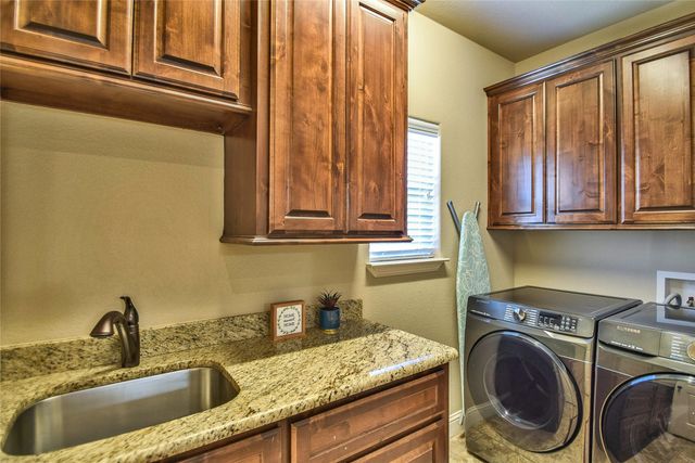 9707 Trinity Court, Granbury, TX 76049