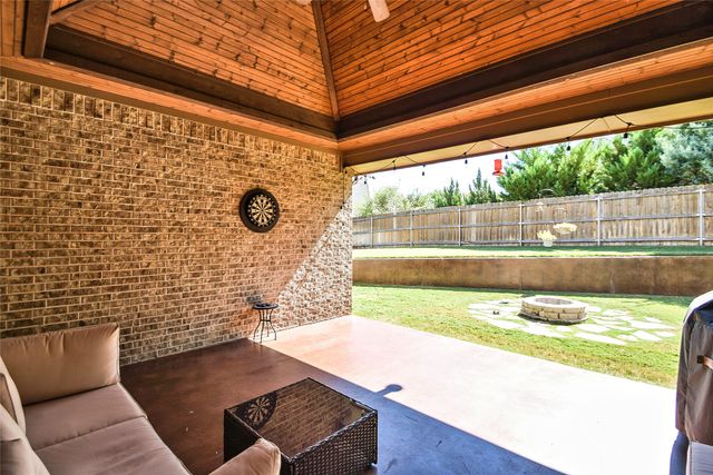 9707 Trinity Court, Granbury, TX 76049