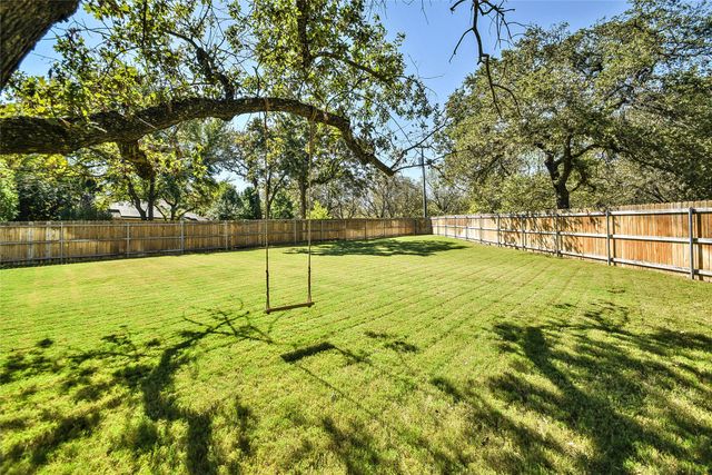 9707 Trinity Court, Granbury, TX 76049