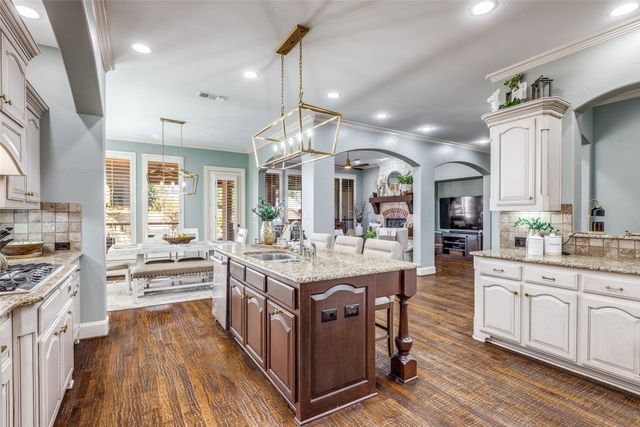 6110 Rachel Drive, Frisco, TX 75034