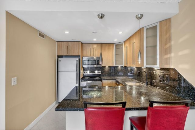 2900 NE 30th Street A4, Fort Lauderdale, FL 33306