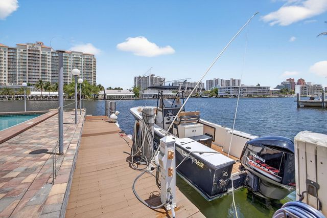 2900 NE 30th Street A4, Fort Lauderdale, FL 33306