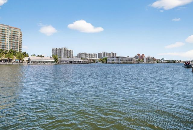 2900 NE 30th Street A4, Fort Lauderdale, FL 33306