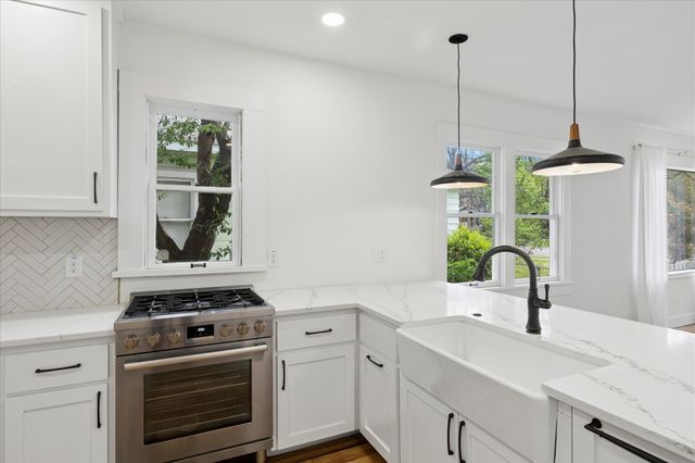 2250 Lipscomb Street, Fort Worth, TX 76110