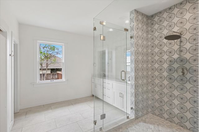 2250 Lipscomb Street, Fort Worth, TX 76110