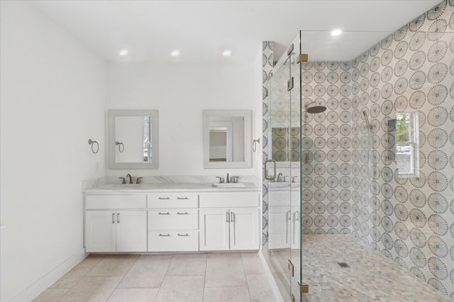 2250 Lipscomb Street, Fort Worth, TX 76110