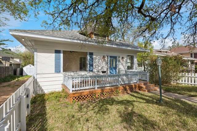 2250 Lipscomb Street, Fort Worth, TX 76110