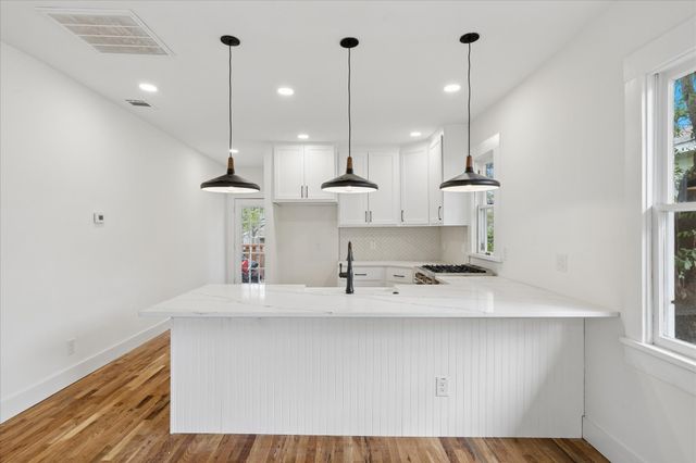 2250 Lipscomb Street, Fort Worth, TX 76110