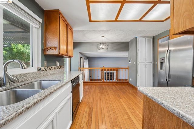 2840 Honeysuckle Circle, Antioch, CA 94531