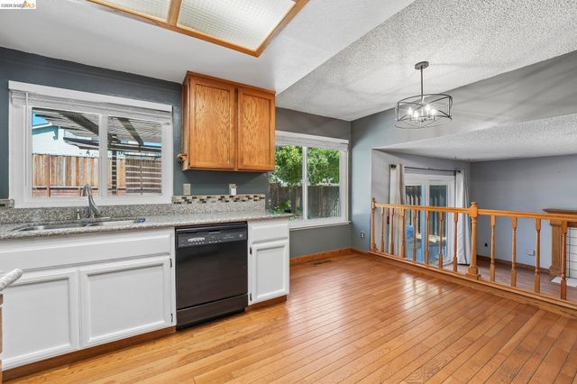 2840 Honeysuckle Circle, Antioch, CA 94531