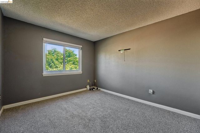 2840 Honeysuckle Circle, Antioch, CA 94531