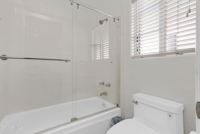 1048 Mountain Oak Place, Newbury Park, CA 91320