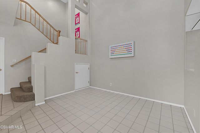 1048 Mountain Oak Place, Newbury Park, CA 91320