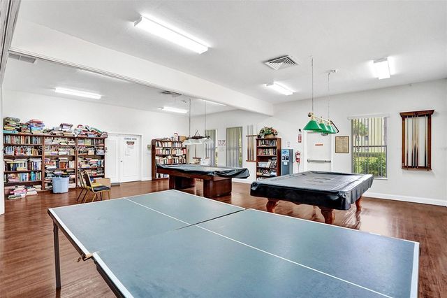 2801 Somerset Drive 408, Lauderdale Lakes, FL 33311