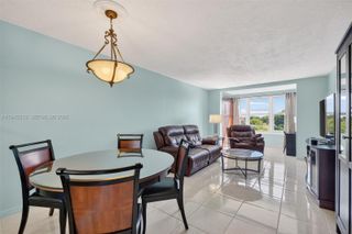 2801 Somerset Drive 408, Lauderdale Lakes, FL 33311