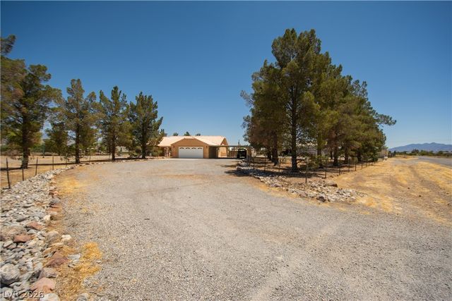 2381 Tough Boy Road, Pahrump, NV 89060