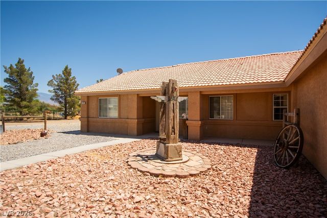 2381 Tough Boy Road, Pahrump, NV 89060