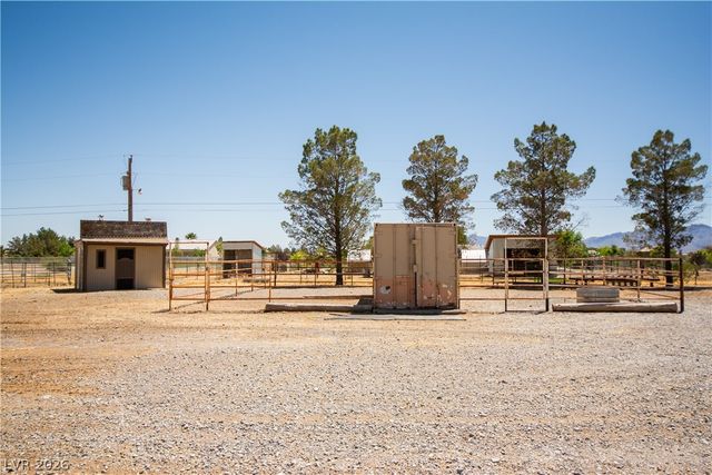 2381 Tough Boy Road, Pahrump, NV 89060