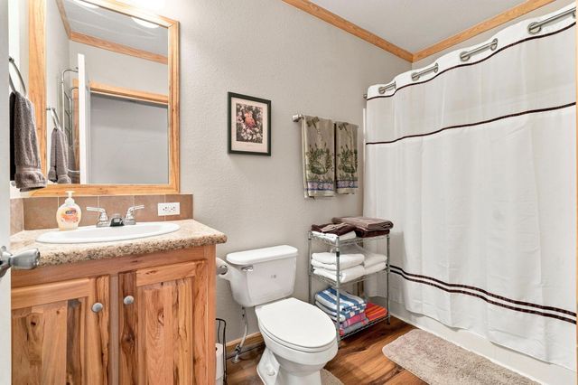 298 Nugent Drive, Livingston, TX 77351
