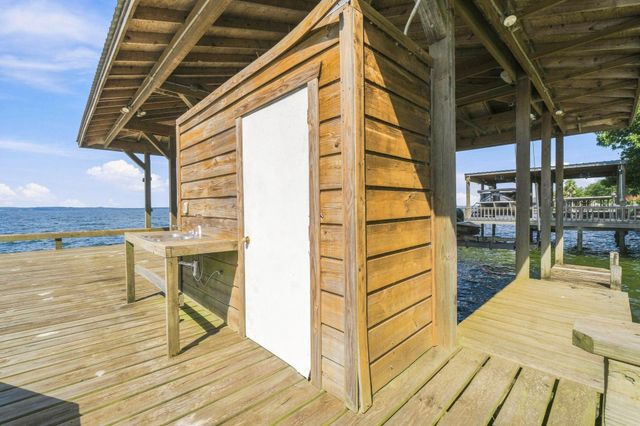 298 Nugent Drive, Livingston, TX 77351