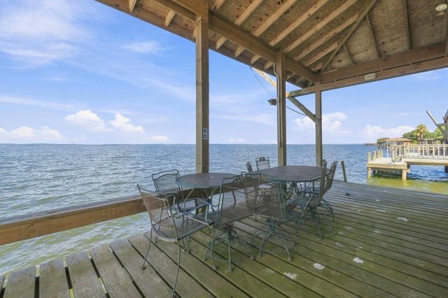 298 Nugent Drive, Livingston, TX 77351