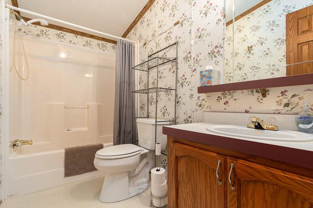 697 Tuttle Road, Union City, MI 49094