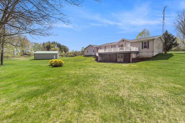 697 Tuttle Road, Union City, MI 49094