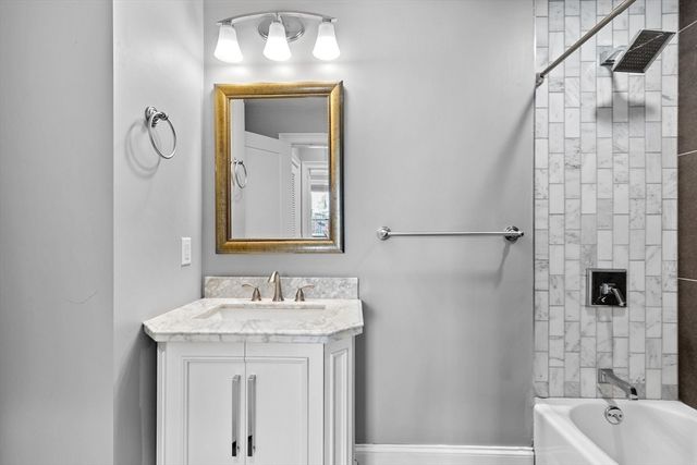 37 P St 3, Boston, MA 02127