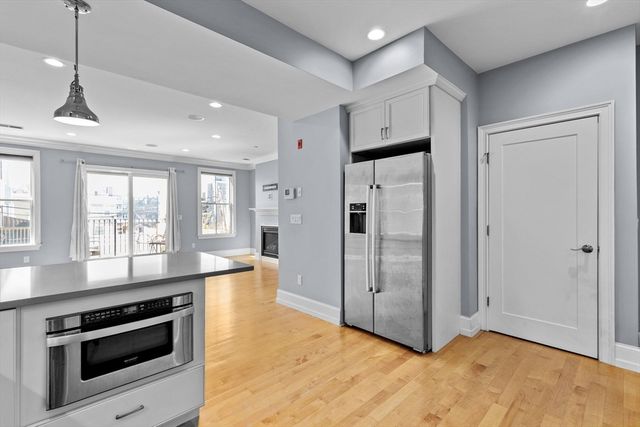 37 P St 3, Boston, MA 02127