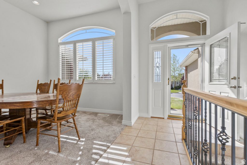 Image 11 of property listing at 3648 TROON DR, Syracuse, UT 84075
