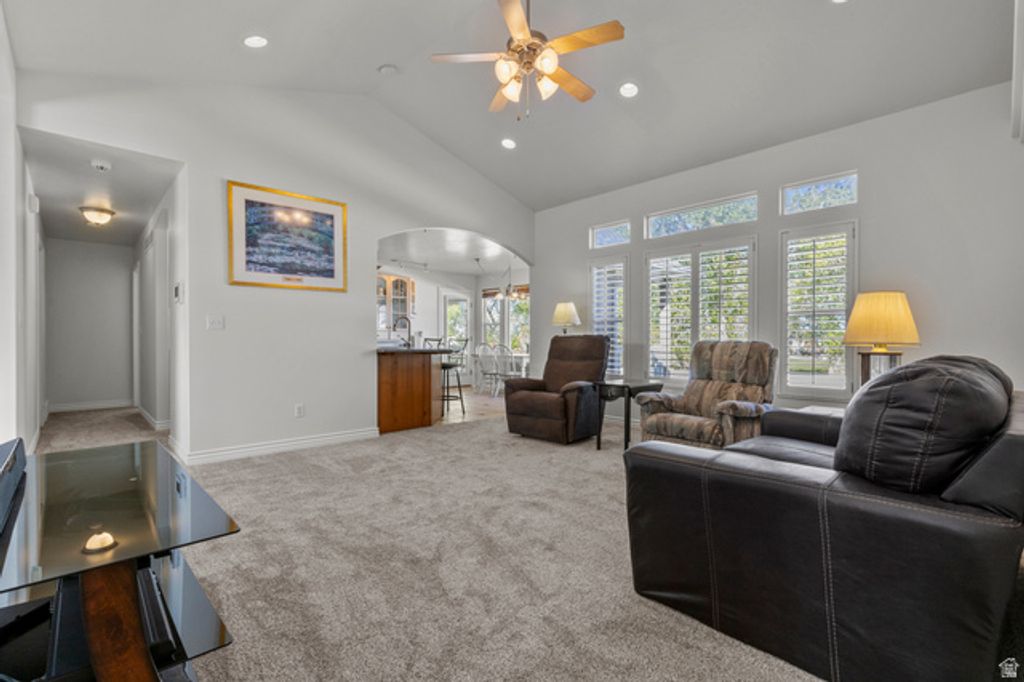 Image 13 of property listing at 3648 TROON DR, Syracuse, UT 84075