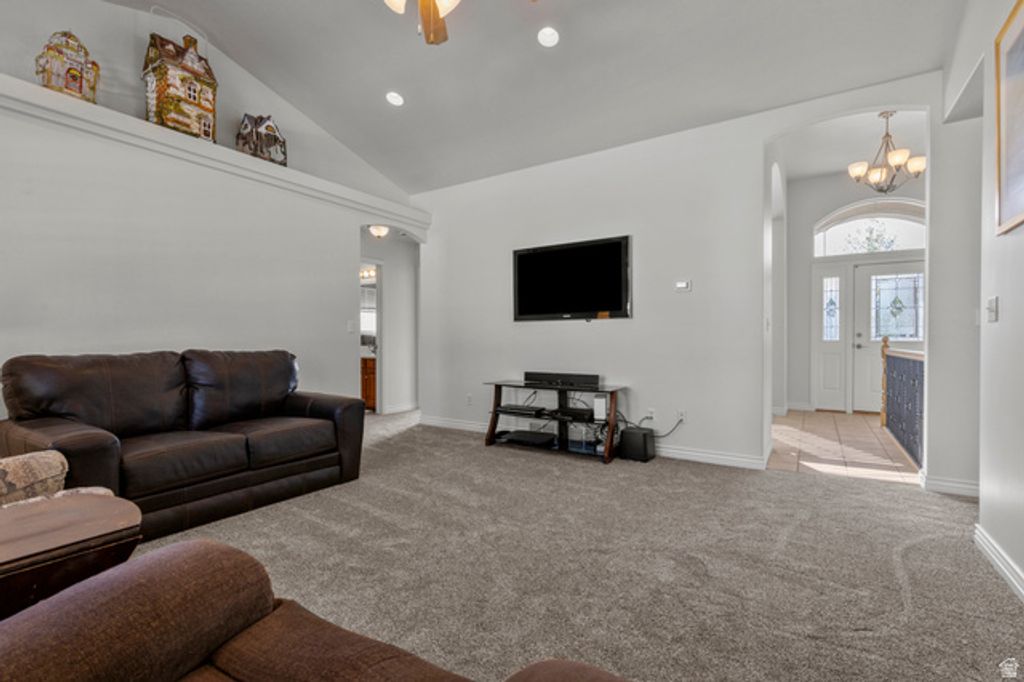 Image 14 of property listing at 3648 TROON DR, Syracuse, UT 84075
