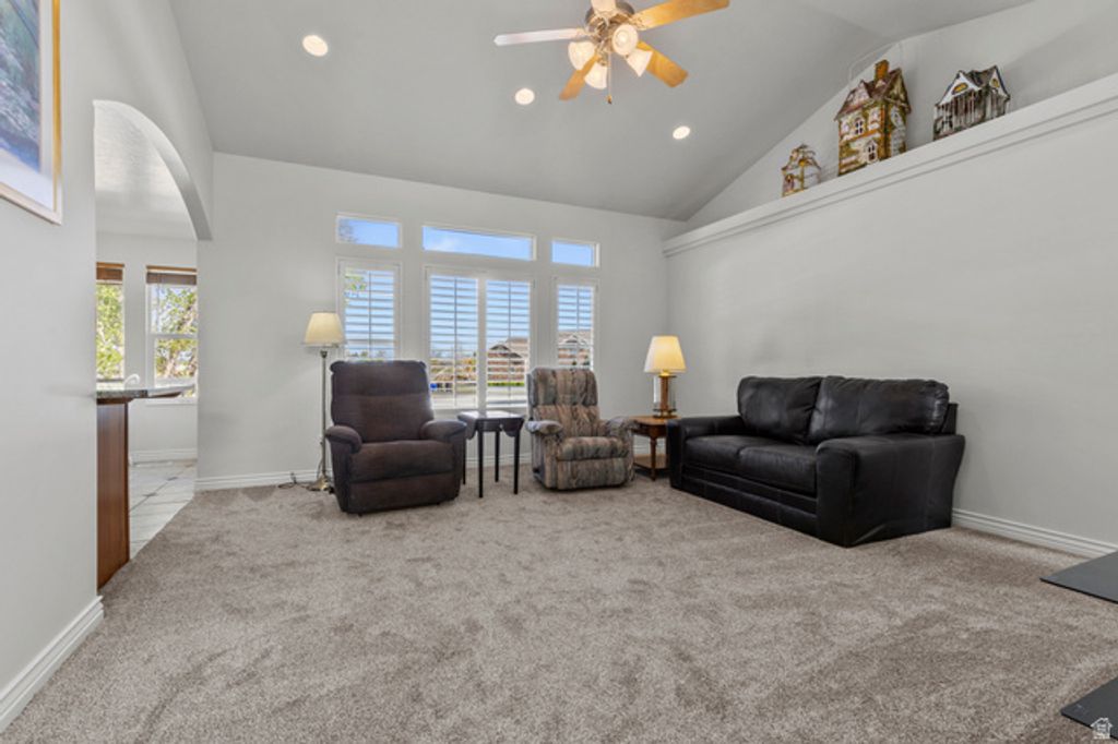 Image 15 of property listing at 3648 TROON DR, Syracuse, UT 84075