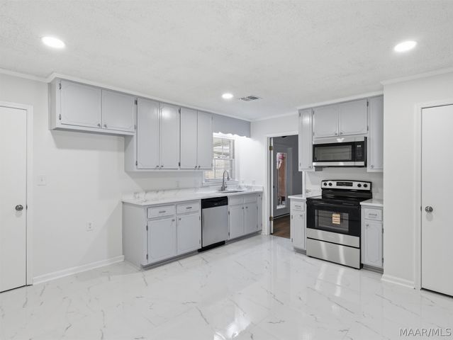 769 Ledyard Place, Montgomery, AL 36109