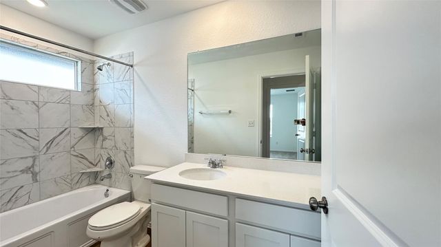 171 Tofalla, Kyle, TX 78640
