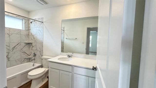171 Tofalla, Kyle, TX 78640